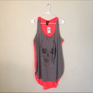 Gray/bright coral-ish skull long plus size tank