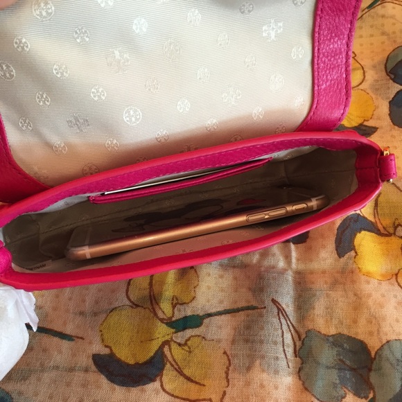 💖SOLD💖Tory Burch Amanda mini crossbody AUTHENTIC - Picture 4 of 4