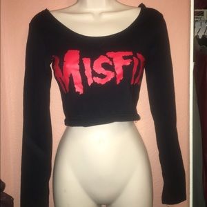 misfit crop top