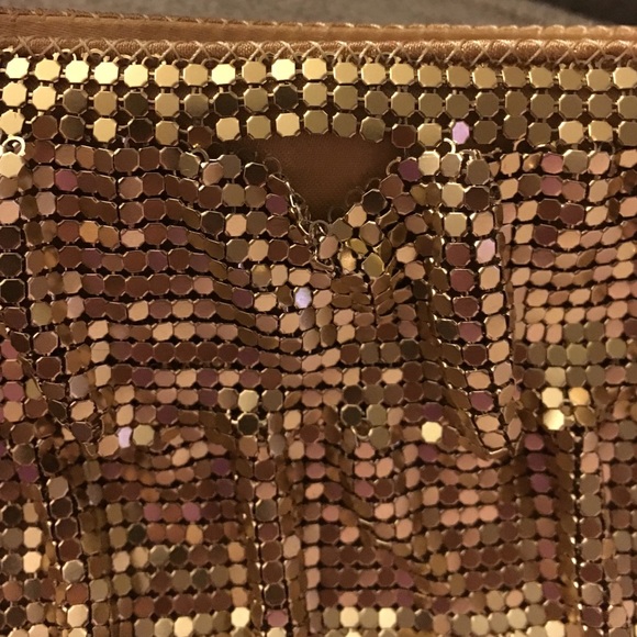 ❌❌BCBG MAXAZRIA SEQUIN WRISTLET❌❌SOLD elsewhere - Picture 3 of 4