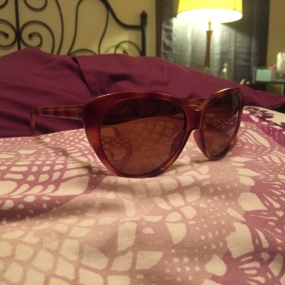 Cole Haan Sunglasses cat eye main image 4
