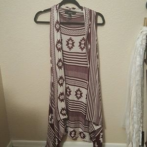 Tribal Sleeveless Cardigan