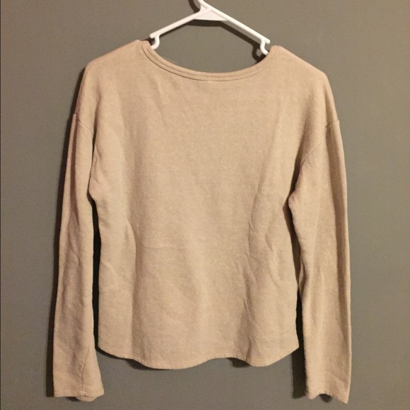 Striped gold sweater. - Picture 2 of 3