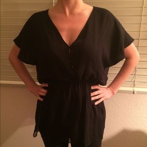 Black alice + olivia top
