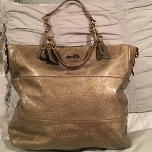 Coach 14125 large gold patent leather chain tote