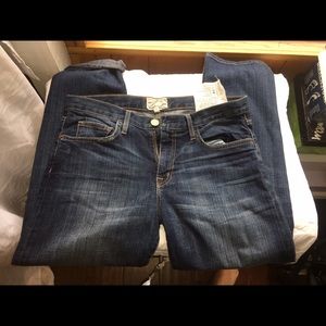 Current Elliot boyfriend jeans size 28