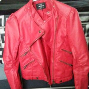 Red jacket w zippers