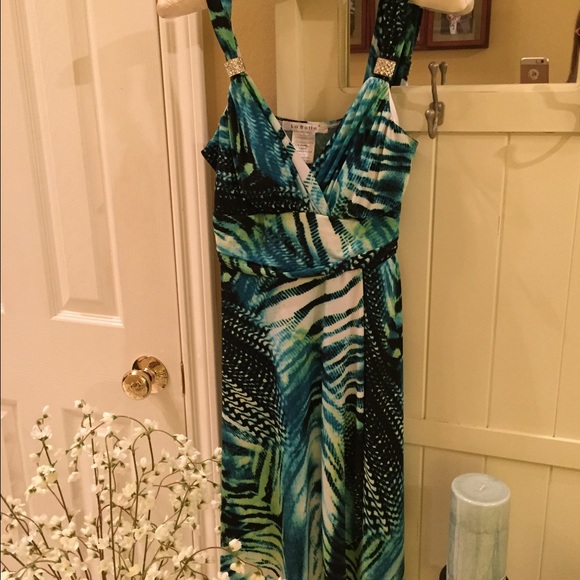 Summer sleeveless dress