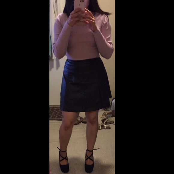 H&M faux leather skirt