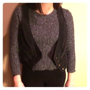 Black vest! Size 3.