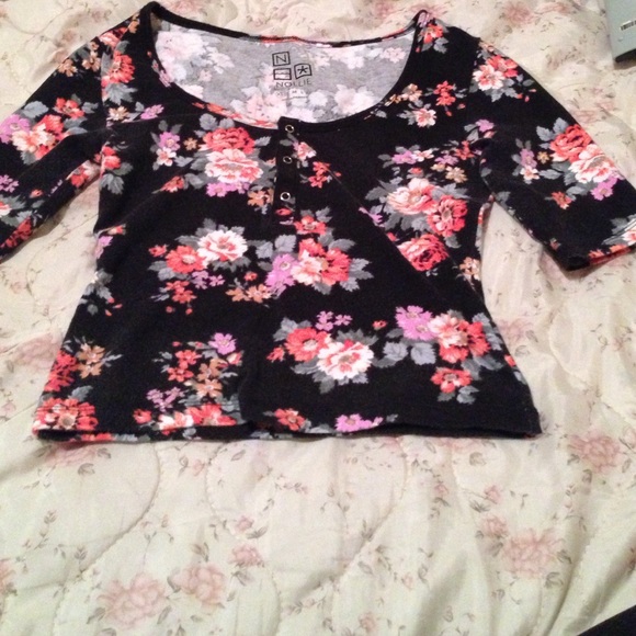 Pacsun Xs floral crop top - Picture 1 of 3