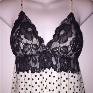 🚫SOLD - Victoria's Secret NWT Size Lg