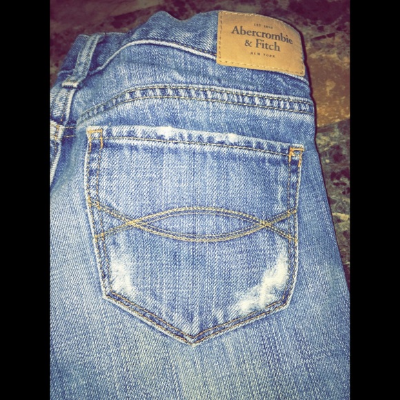 Abercrombie & Fitch straight leg jeans. Size 0/25