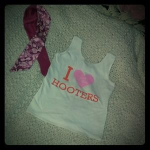 Hooters Girl Tank  Size M