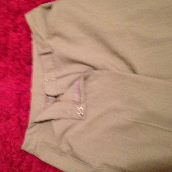 Tan slacks - Picture 4 of 4