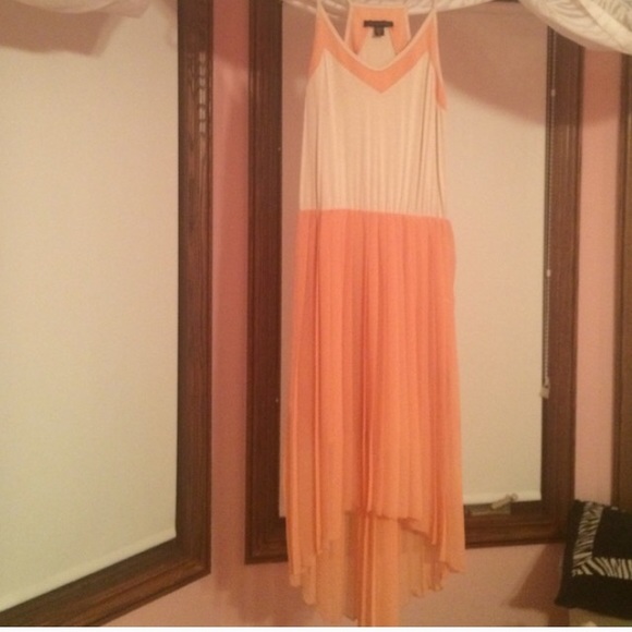 Leo Meets Virgo high low midi dress sharkbite hem - Picture 2 of 4