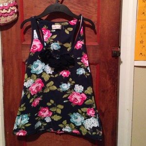 Large Abercrombie and Fitch tank top