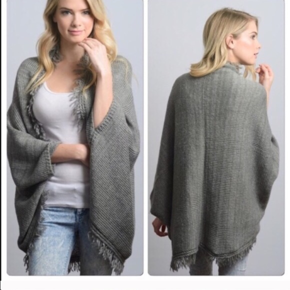 Vivacouture Accessories - Ombré  kimono Cape cardigan