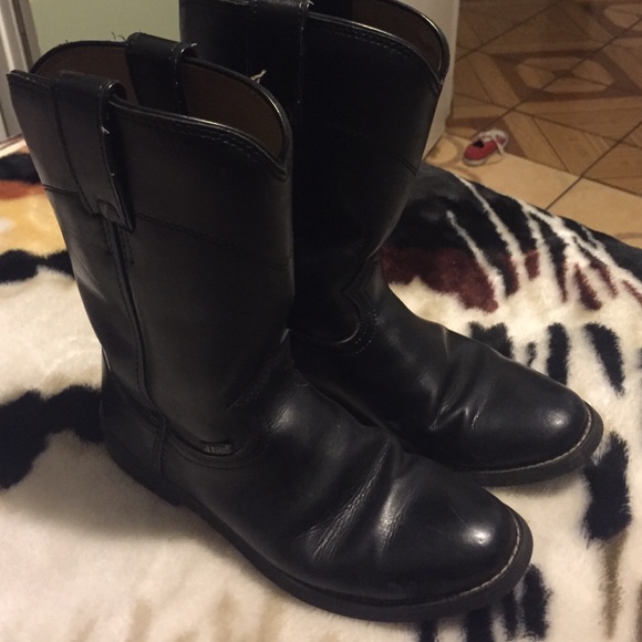 Justin Cowboy Boots