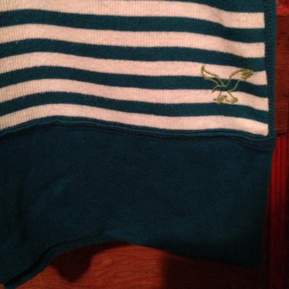 American Eagle sweatshirt - Picture 3 of 3