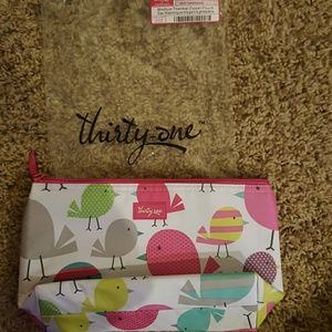 Brand new Thirty one tweet hearts zipper bag