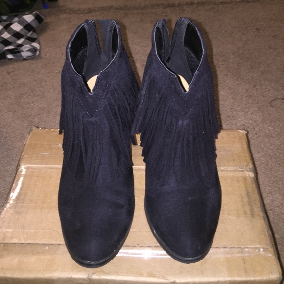 Black fringe booties