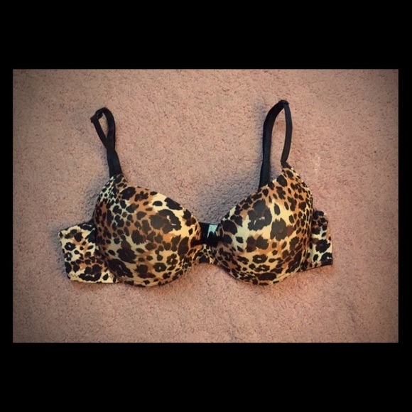 Leopard print bra -brand new