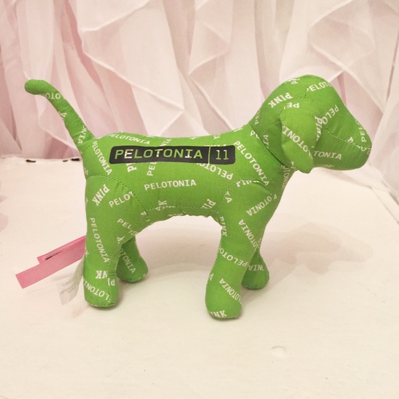 🚫🚫SOLD🚫🚫VS PINK Pelotonia 2011 mini dog - Picture 1 of 1