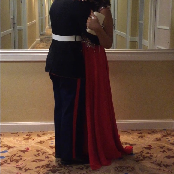 Prom Dress/Military Ball Gown - Picture 3 of 4