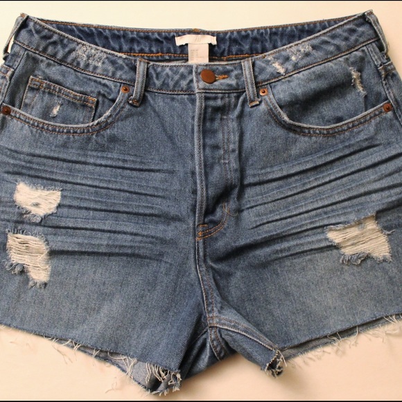SOLD H&M High Waisted Shorts