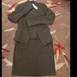 NWT Suit.🎀Theory Lanai Business Suit