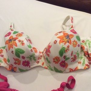 42 DDD Lane Bryant Caicque bra
