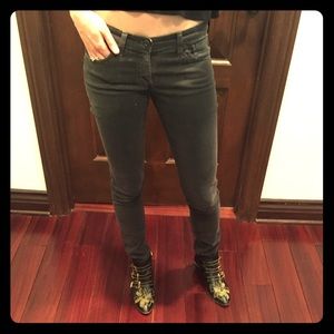 AG grey skinny jeans !!!
