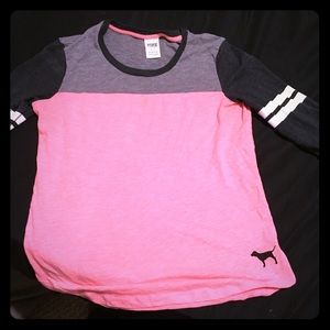 VS PINK QUARTER LENGTH SLEEVE TEE SHIRT