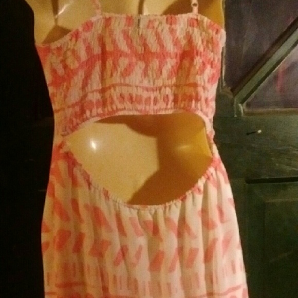 Maxi ynostrapless with open back. With mini skirt - Picture 2 of 4