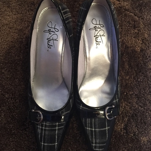 Life Stride Heels - Size 11