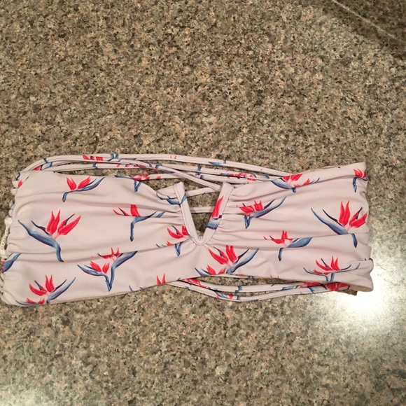 ⚡️SOLD⚡️Acacia Ohia in Bird of Paradise. - Picture 4 of 4