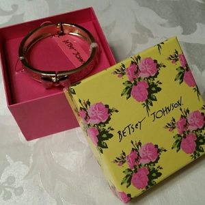 Bangle bracelet - never worn - still secure in box