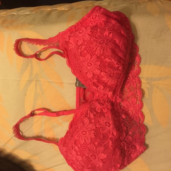 Aerie PADDED lace bralette