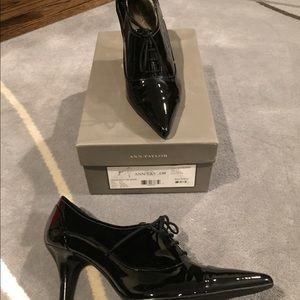 AT patent pointy toe Oxford