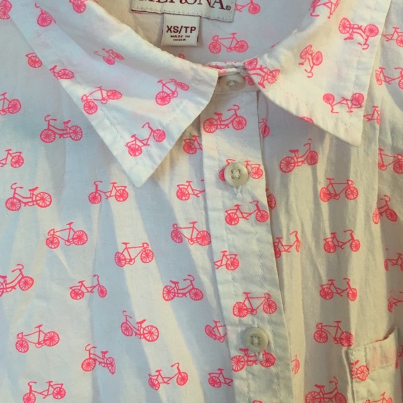 Button up shirt - Picture 4 of 4