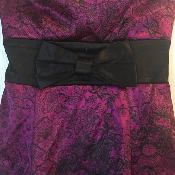 Pattern dress - Picture 2 of 3