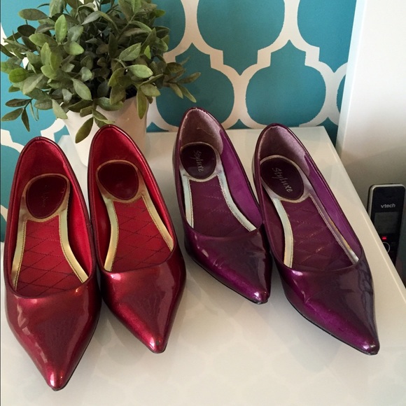 2 Beautiful Patent Pointed Toe Kitten Heels🌸🌺