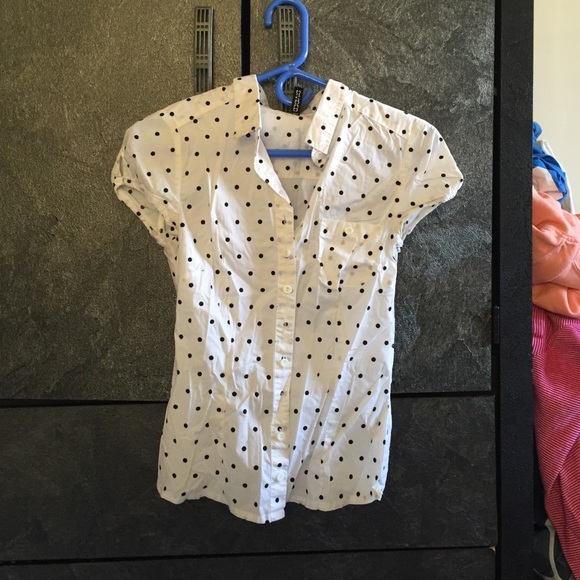 polka dot button up blouse - Picture 1 of 1