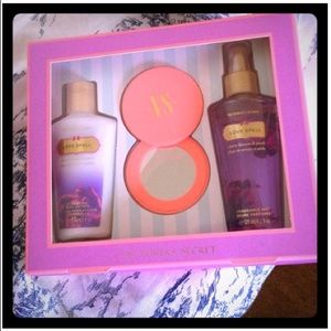 Victoria's Secret Lotion and Spray: Lovespell Pack