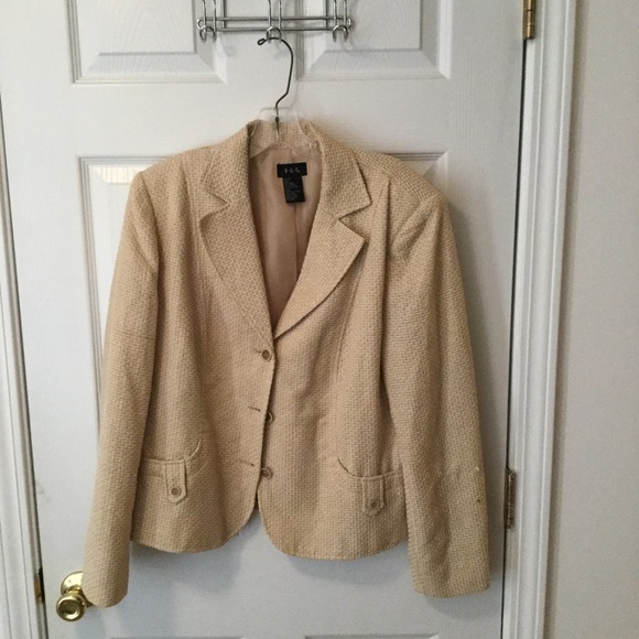 RQT Short Jacket FINAL MARKDOWN