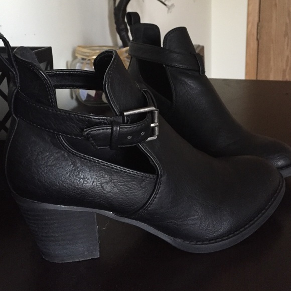 Black Cutout booties