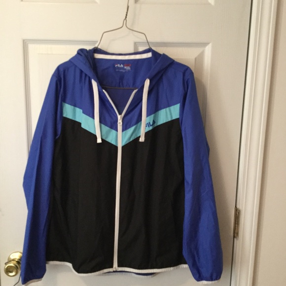 Fila Hooded Sport Jacket FINAL MARKDOWN