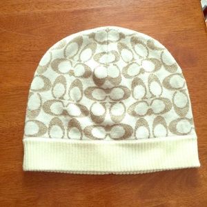 Coach beanie
