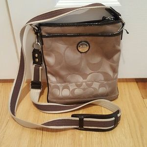 Coach cross body messenger bag